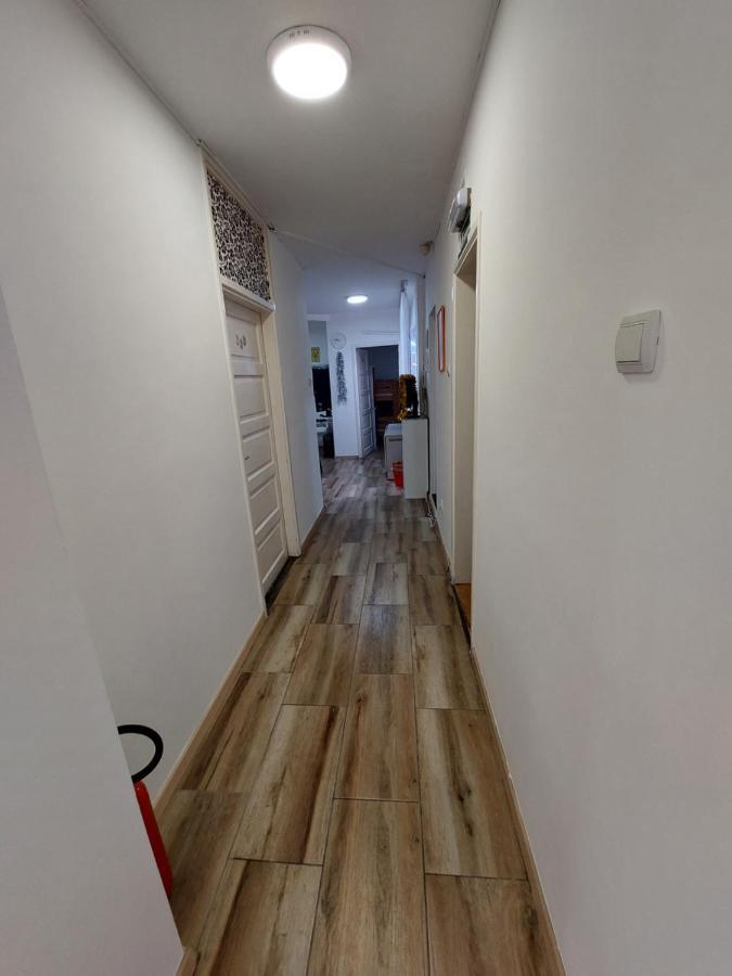 Hostel Inn Downtown Belgrad Exterior foto