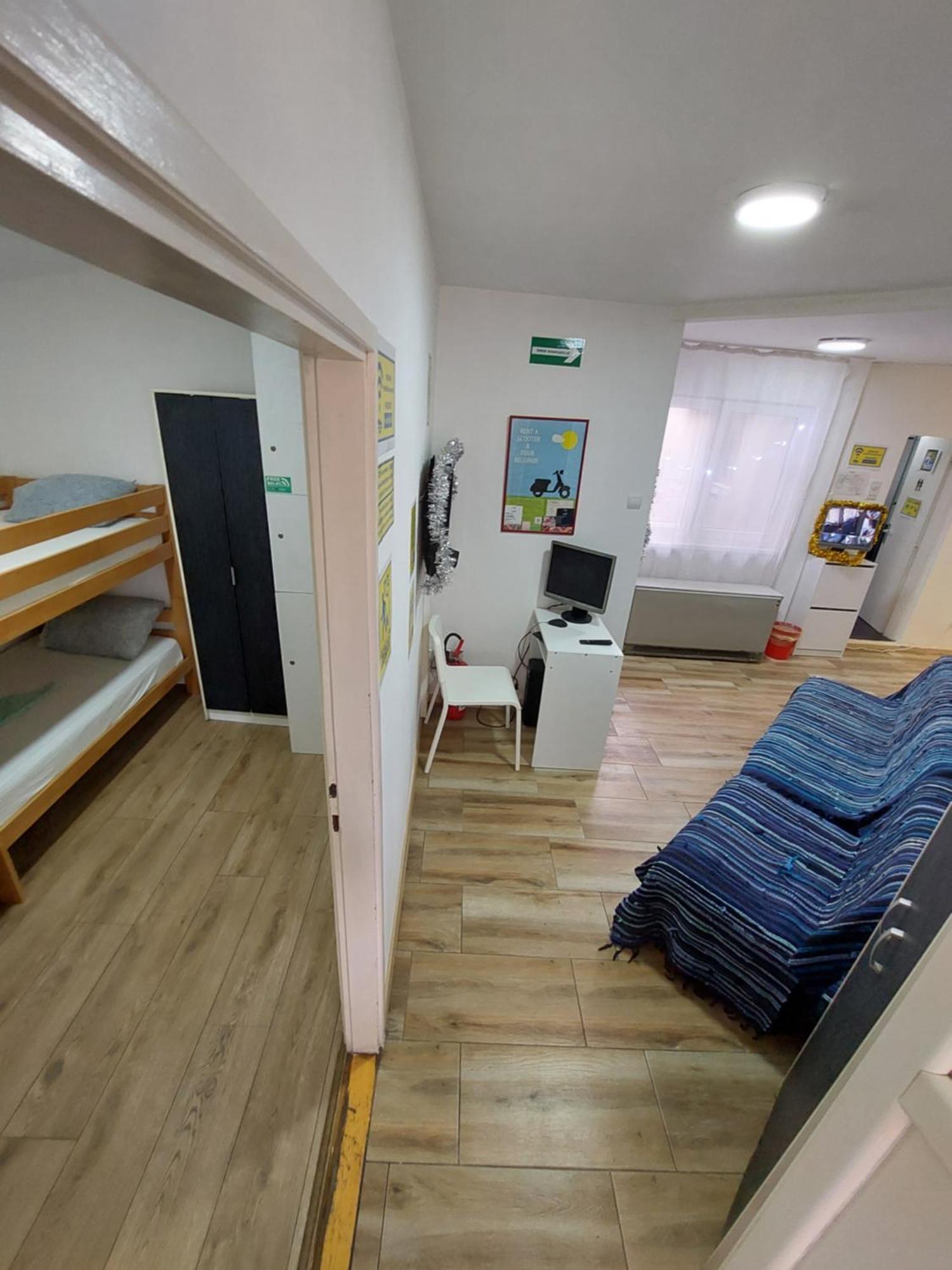 Hostel Inn Downtown Belgrad Exterior foto